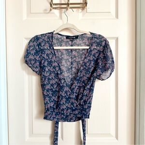 Blue floral forever 21 wrap top